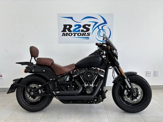 HARLEY-DAVIDSON SOFTAIL FAT BOB 107 